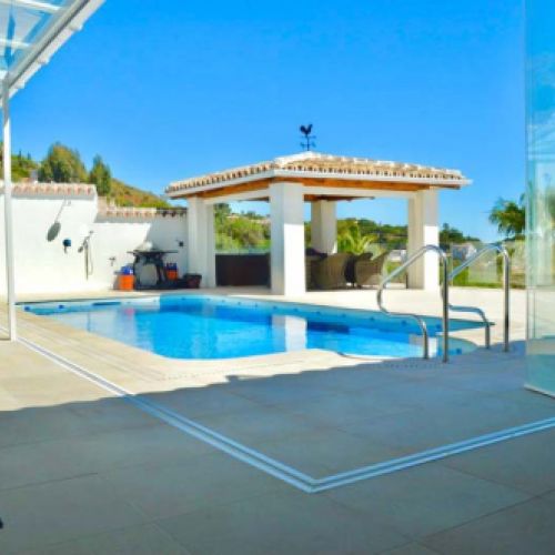 Vista interior de cortina plegada